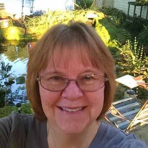 Meet your Posher, Debra